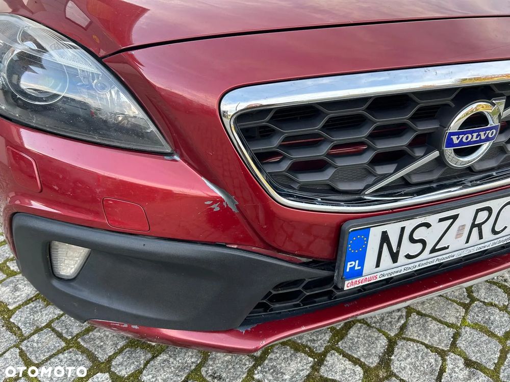 Volvo V40 Cross Country - 8