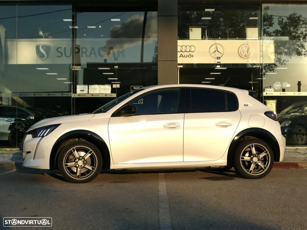 Peugeot e-208 50 kWh GT - 17