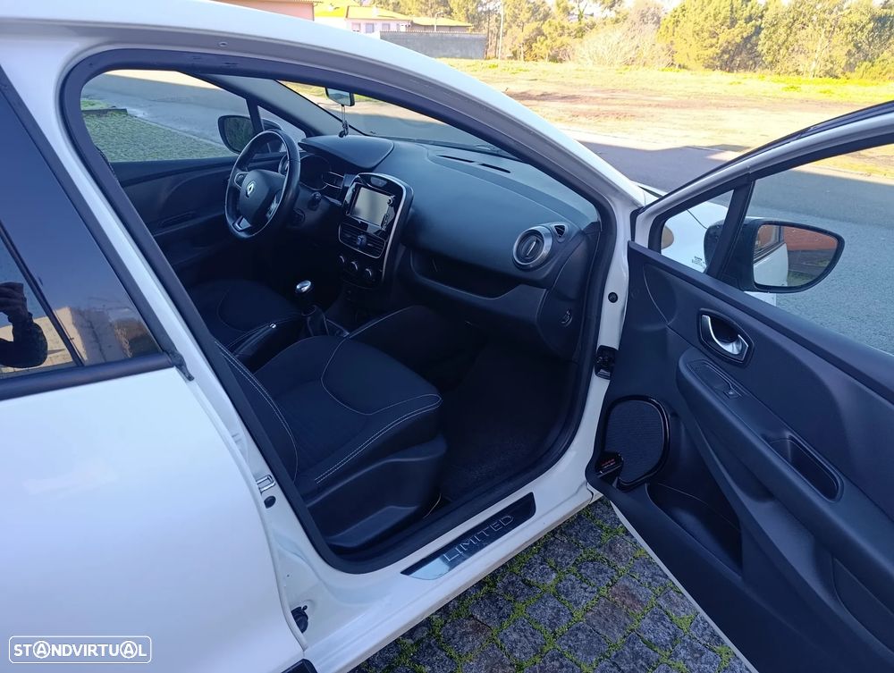Renault Clio 1.5 dCi Limited EDition - 10