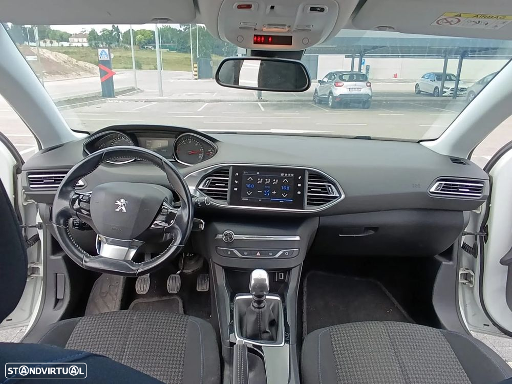 Peugeot 308 SW 1.5 BlueHDi Style - 9