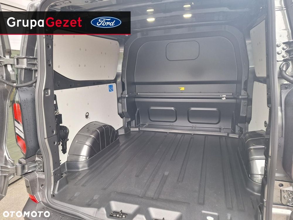 Ford Transit Custom - 13