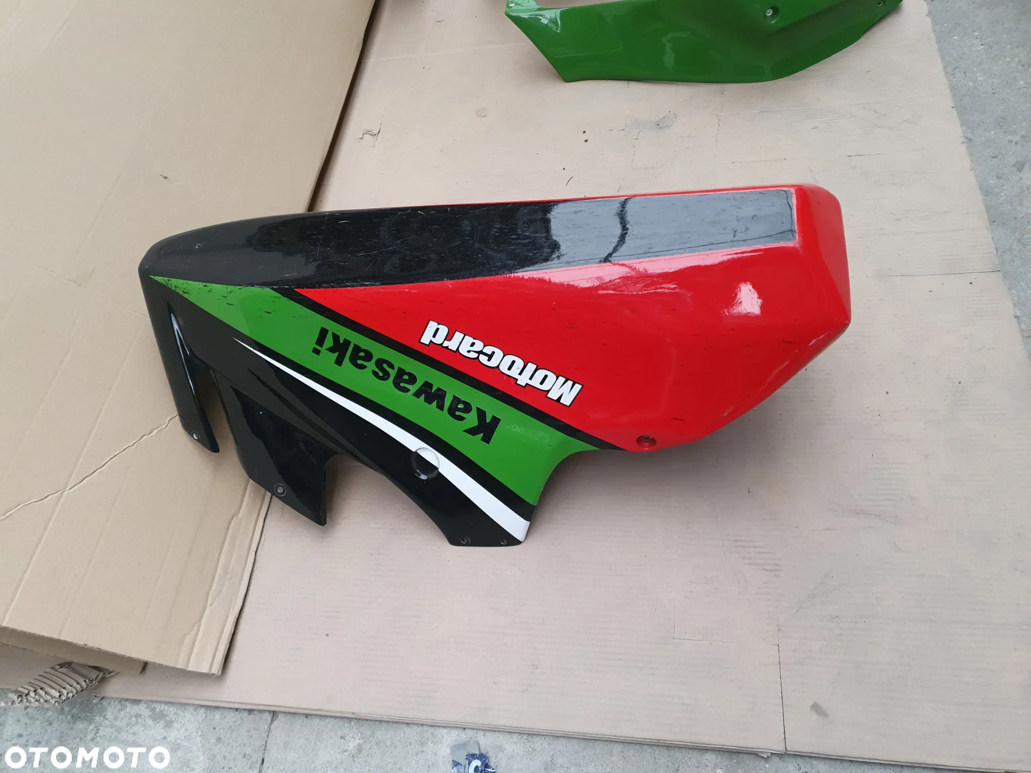 Kawasaki ZX-10R 1000 Ninja (2011 - 2015) KOMPLET OWIEWEK TOROWYCH! LAMINAT! CZASZA BOK ZADUPEK OGON  BARDZO ŁADNE! - 13