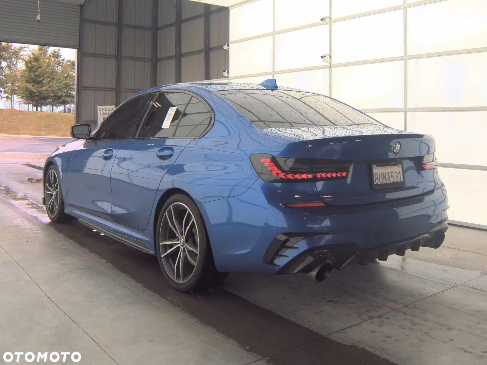 BMW Seria 3 330i Sport Line Shadow - 4