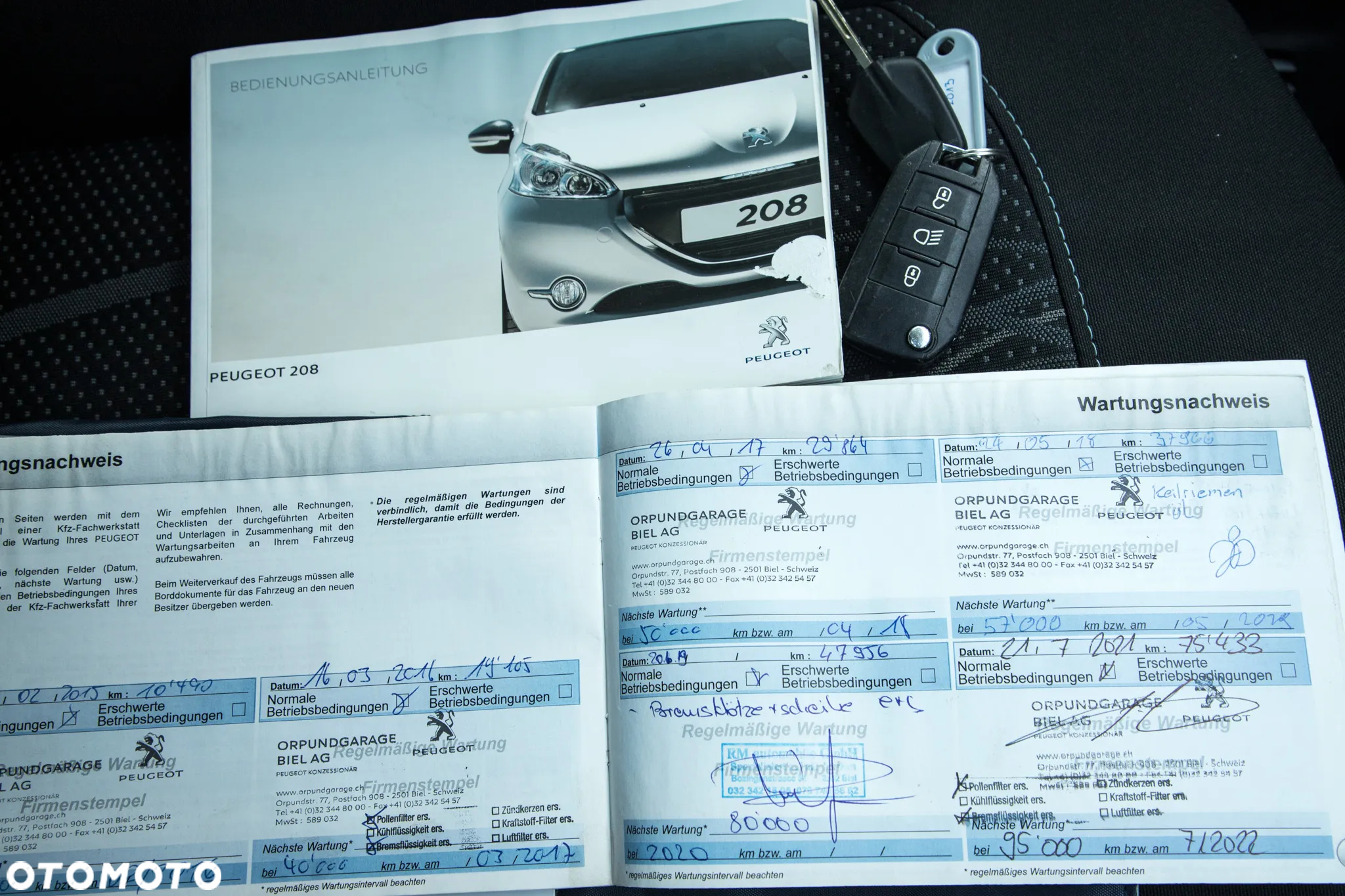 Peugeot 208 - 33