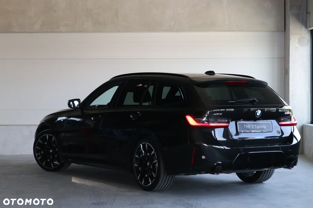 BMW Seria 3 330i xDrive - 4