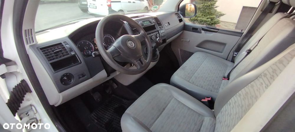Volkswagen Transporter T5 Long - 10