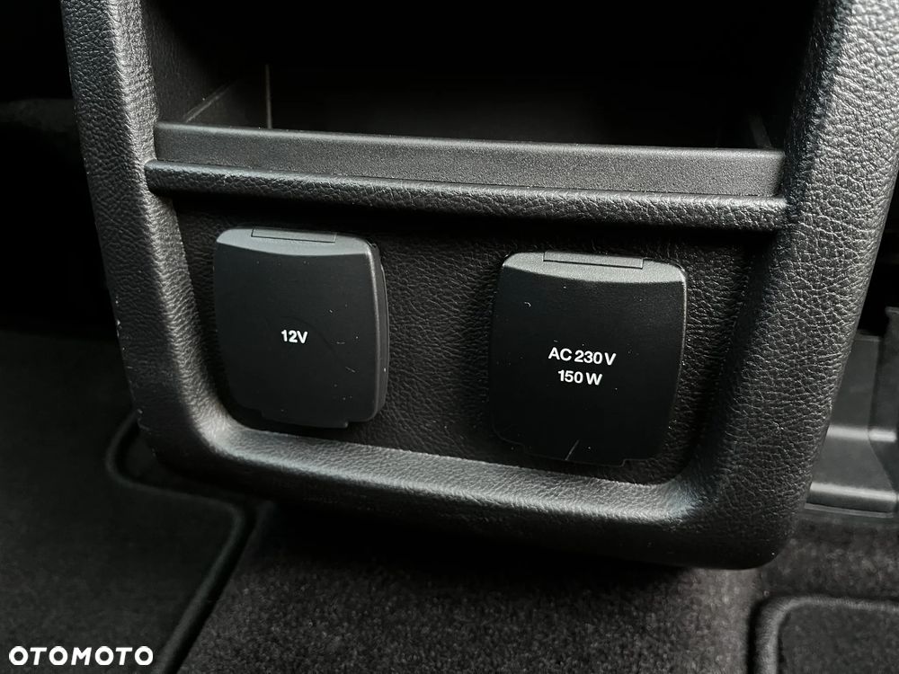 Ford Edge 2.0 TDCi 4x4 Titanium - 32