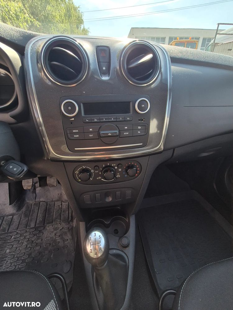 Dacia Sandero - 25