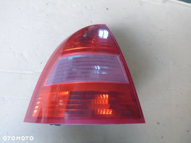 LAMPA LEWY TYŁ LEWA TYLNA W BŁOTNIK CITROEN C5 I LIFT SEDAN 04-08 - 9