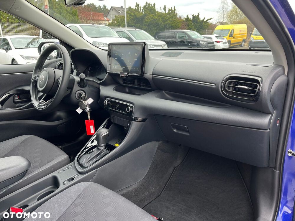 Toyota Yaris Hybrid 1.5 Style - 6