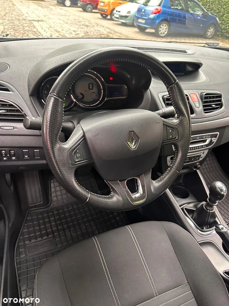 Renault Fluence - 11