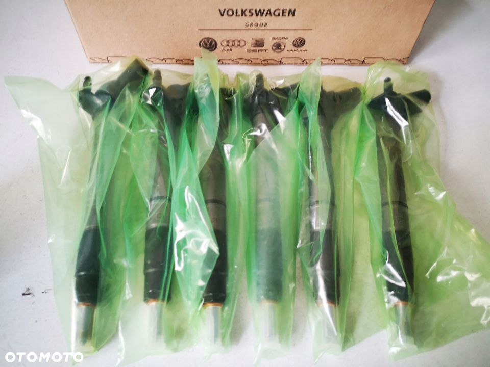 WTRYSKIWACZ AUDI A6 C6 A4 B7 2.7 TDI V6 - 3