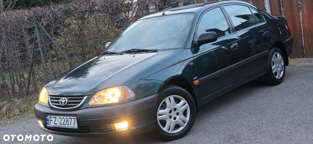 Toyota Avensis 1.6 VVT-i Terra Plus - 38