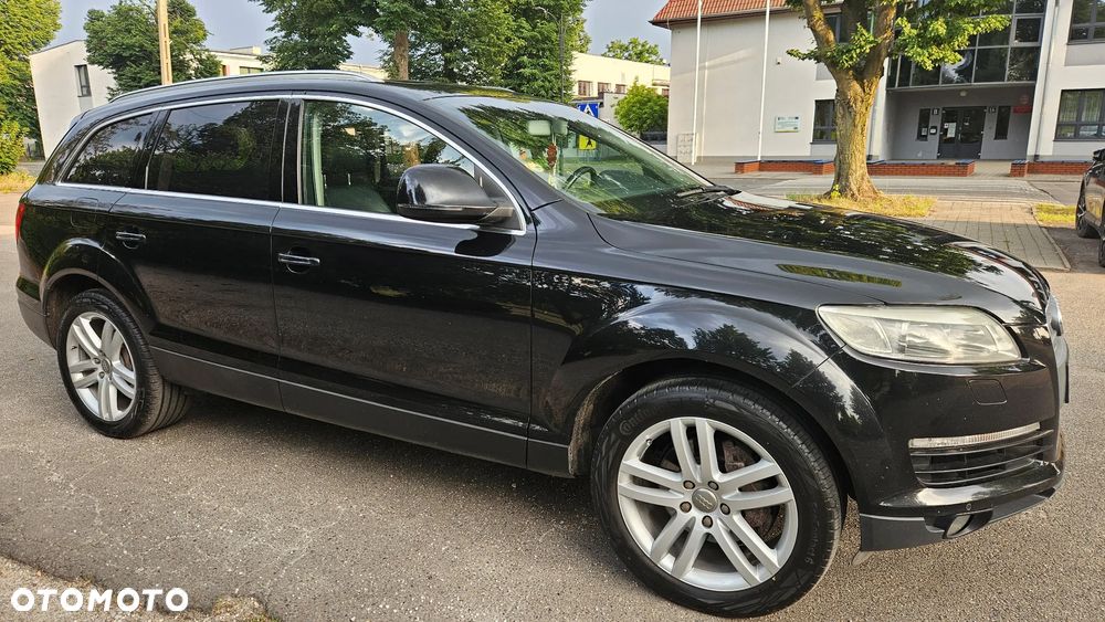 Audi Q7 - 6