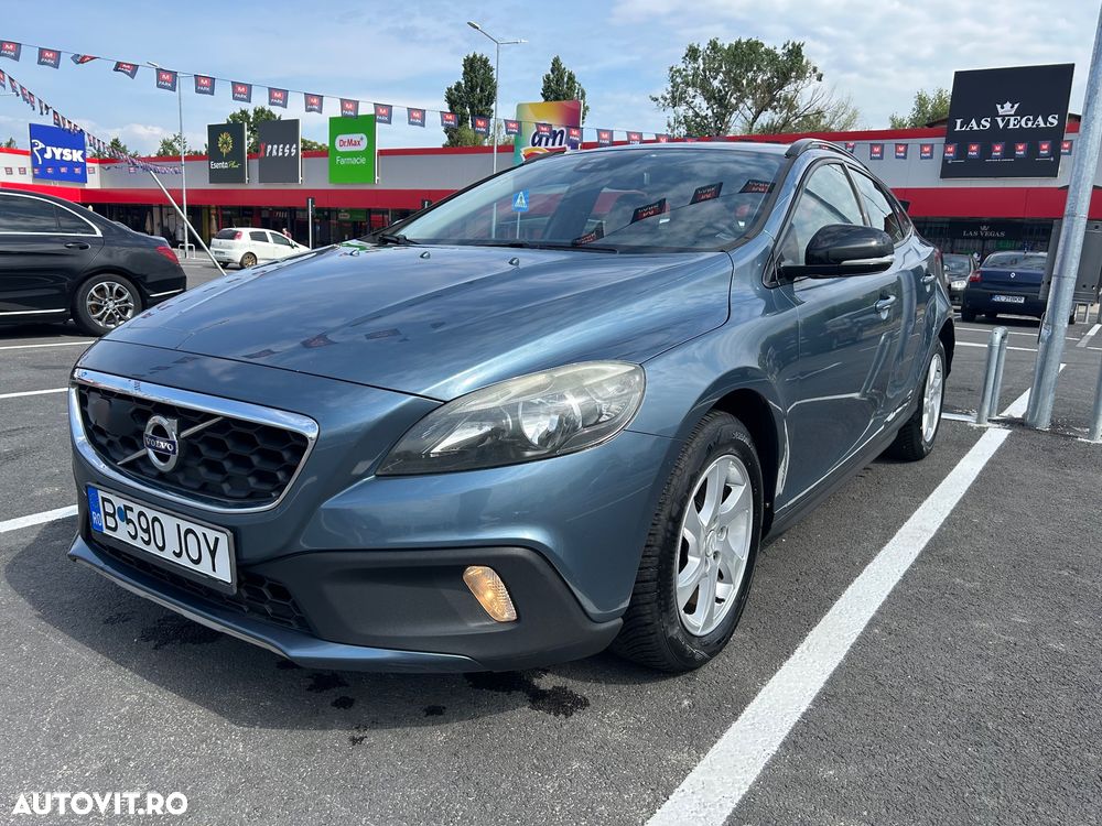 Volvo V40 D2 Powershift Momentum - 1