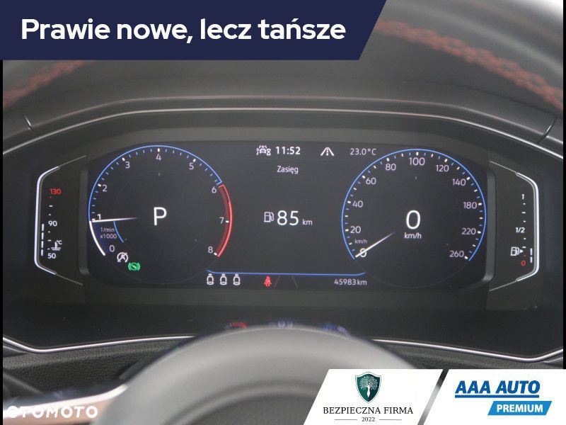 Volkswagen T-Roc - 12