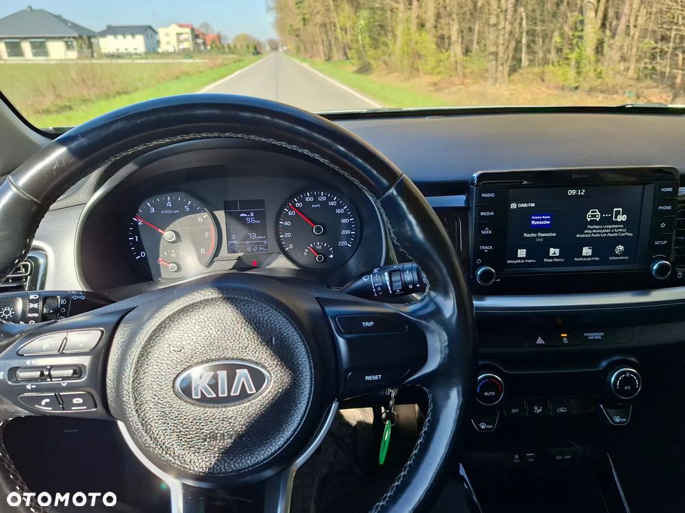Kia Stonic 1.2 Dream-Team Edition - 4