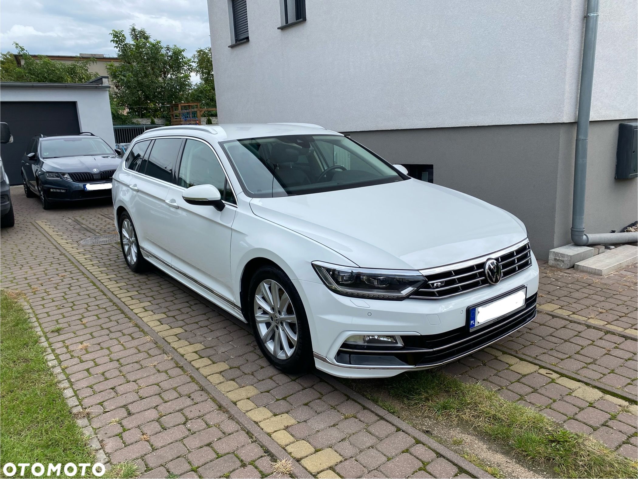 Volkswagen Passat Variant 1.8 TSI (BlueMotion Technology) DSG Highline - 1