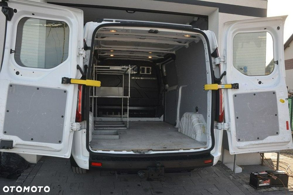 Ford Transit Custom - 31