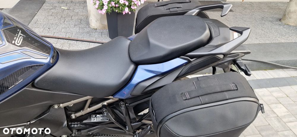 Suzuki GSX - 7