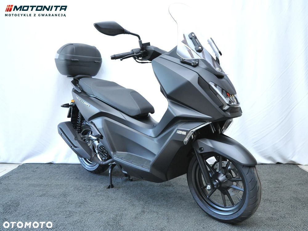 Kymco Skytown - 1