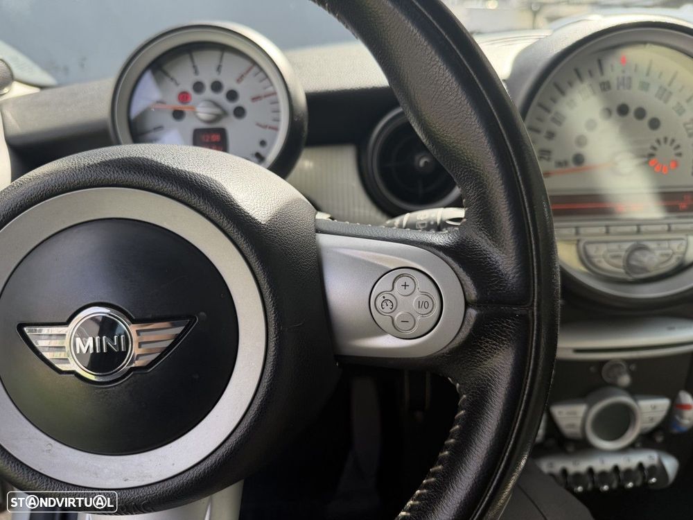 MINI 3 Portas Cooper D 50 Camden - 28