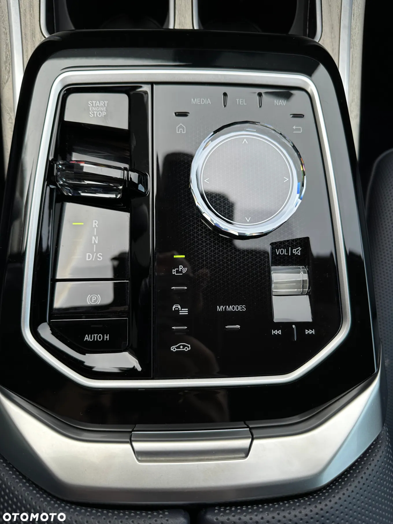 BMW Seria 7 M760e PHEV xDrive sport - 19