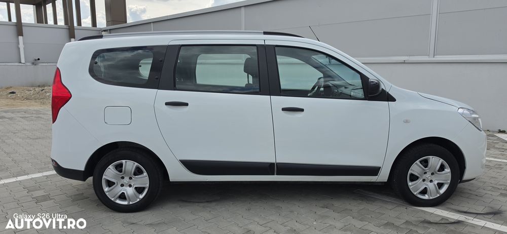 Dacia Lodgy 1.5 Blue dCi Laureate - 11