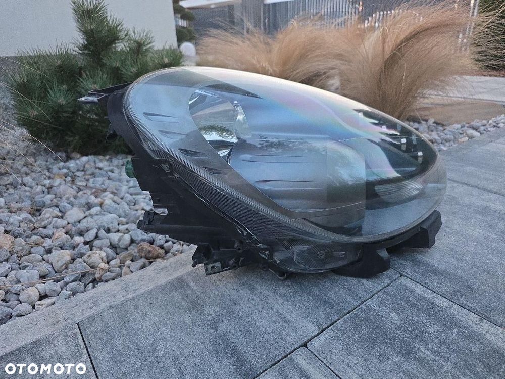 ALFA ROMEO GIULIETTA Lampa prawa przód Zwykła H7 Soczewka Led Ciemna - 4