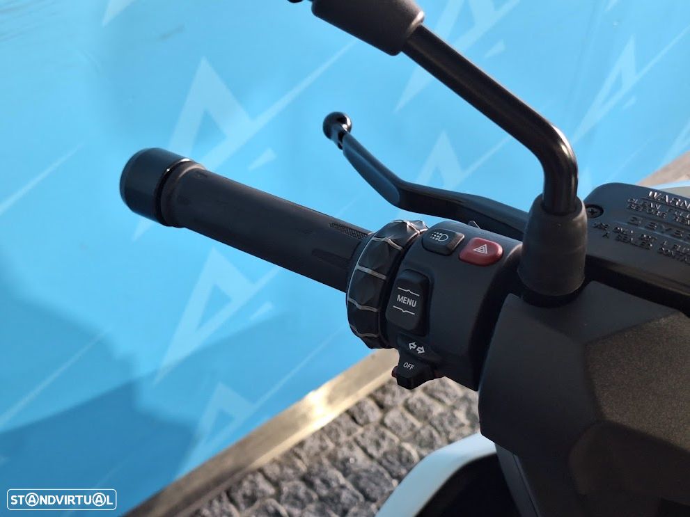 BMW C 400 X - 8