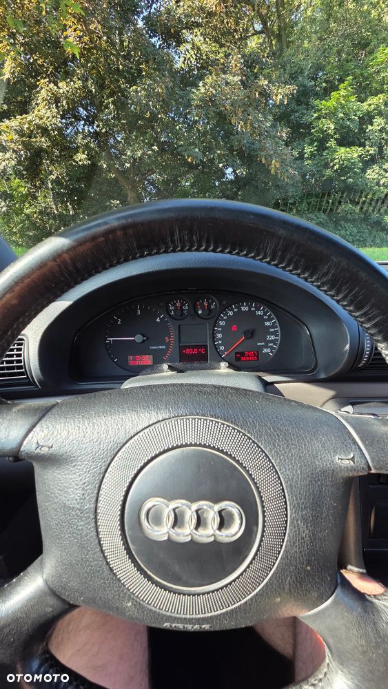 Audi A4 Avant 1.9 TDI - 16