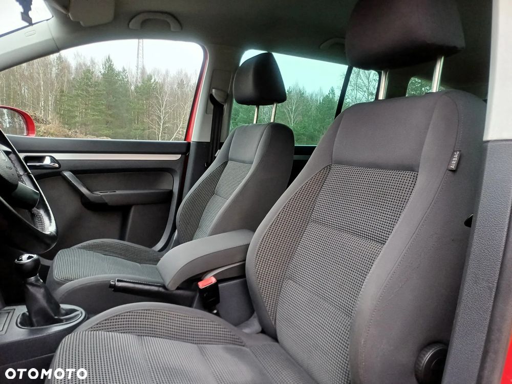 Volkswagen Touran 1.9 TDI Highline - 18