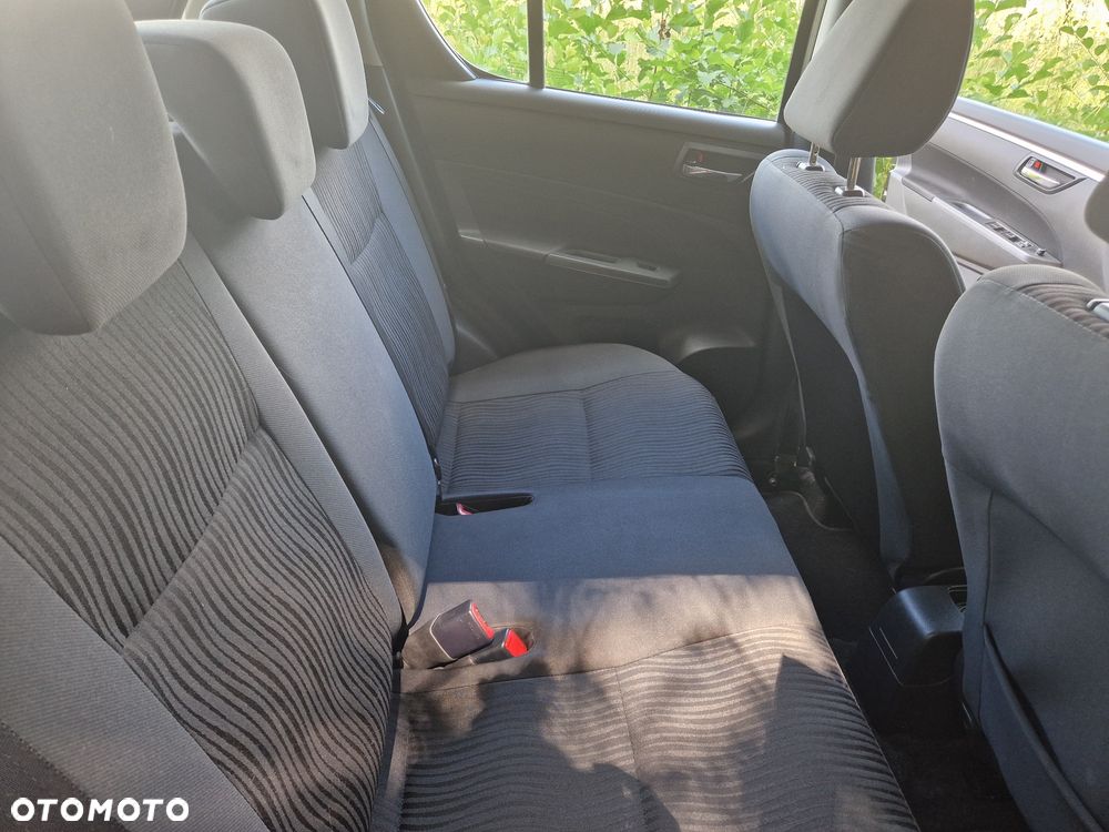 Suzuki Swift 1.2 Premium - 21