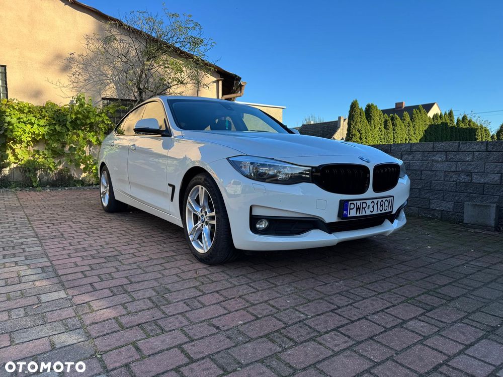 BMW Seria 3 318d DPF - 3