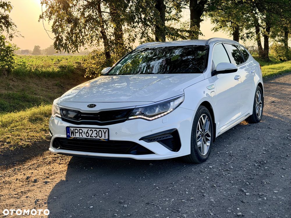 Kia Optima - 1