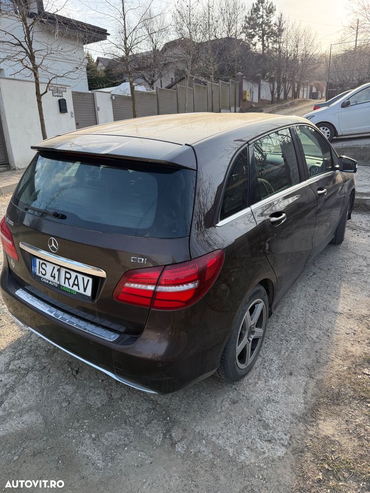 Mercedes-Benz B 220 d Aut. - 2