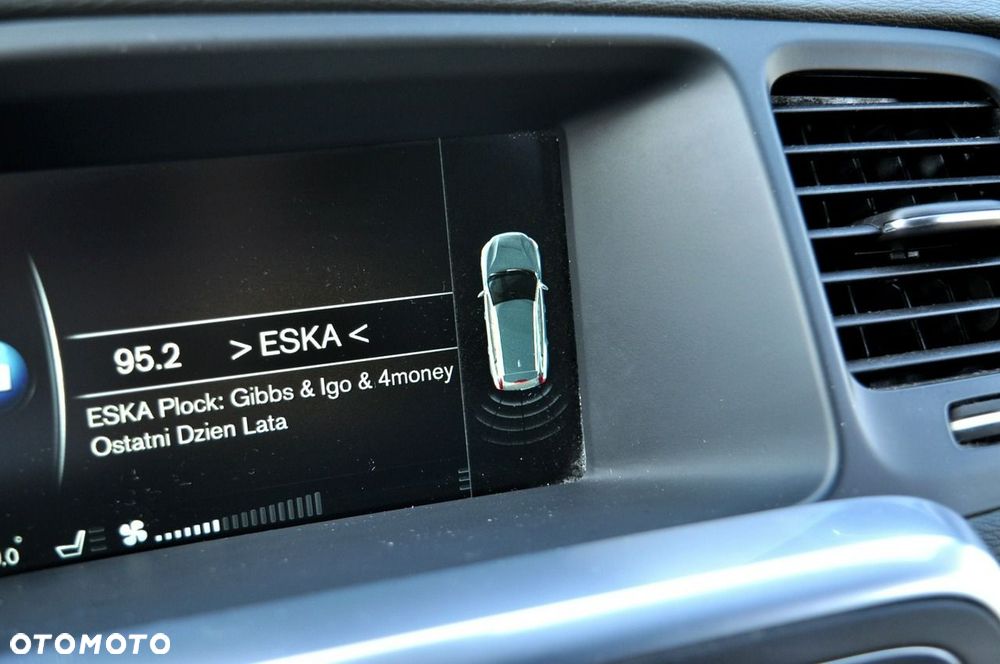 Volvo V60 Cross Country D3 Drive-E Momentum - 19