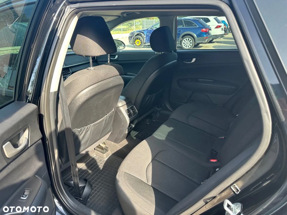 Kia Optima 1.7 CRDI L - 11