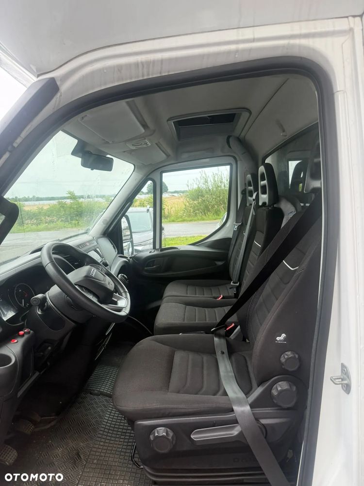 Mercedes-Benz Sprinter - 7