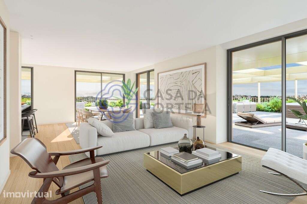 T4 Penthouse com Terraço Panorâmico e Vista Rio Douro – Vila Nova de G - Grande imagem: 3/17