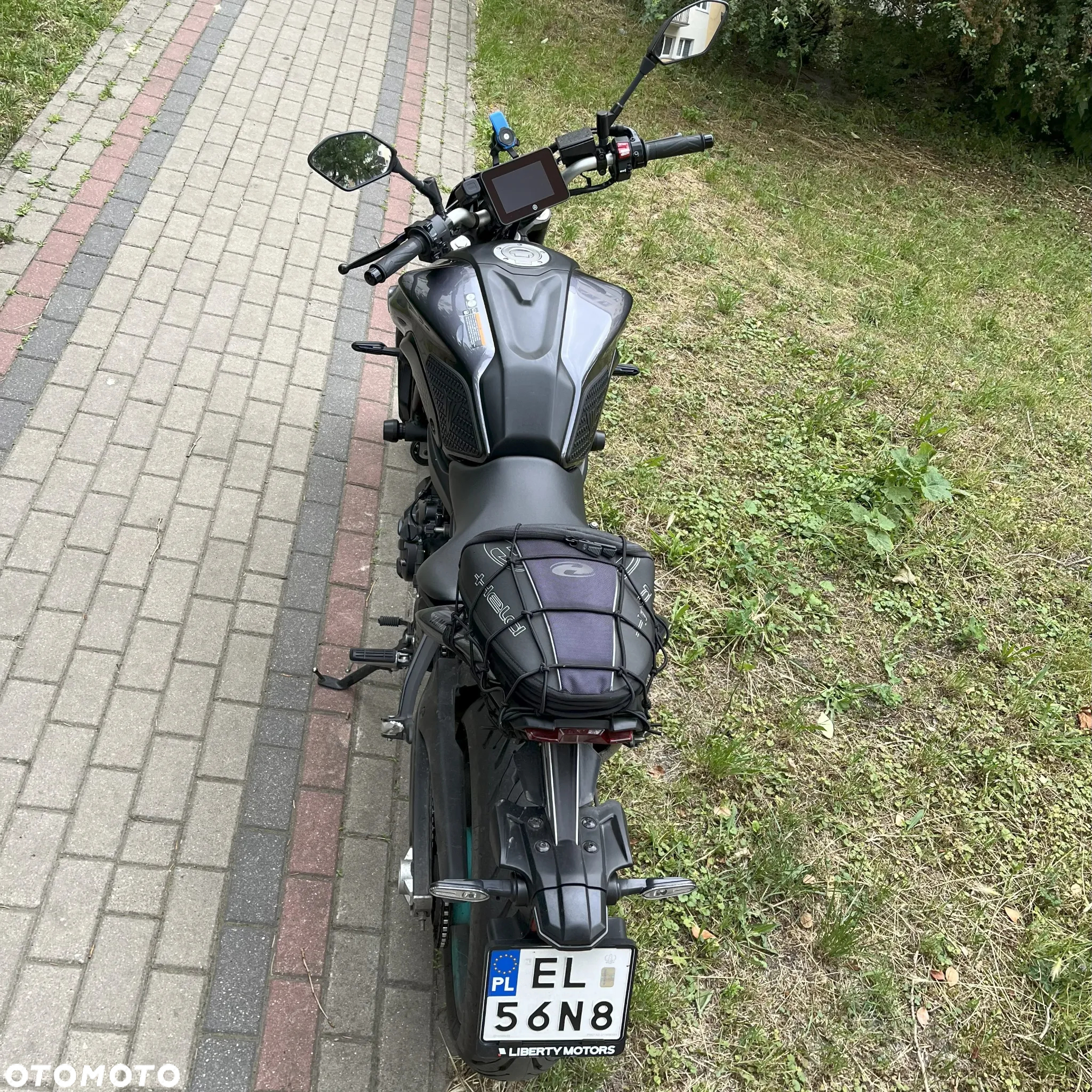 Yamaha MT - 8