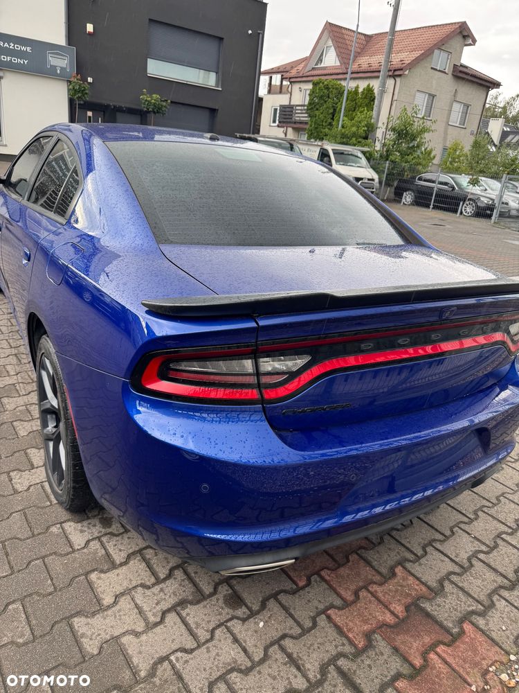Dodge Charger - 7