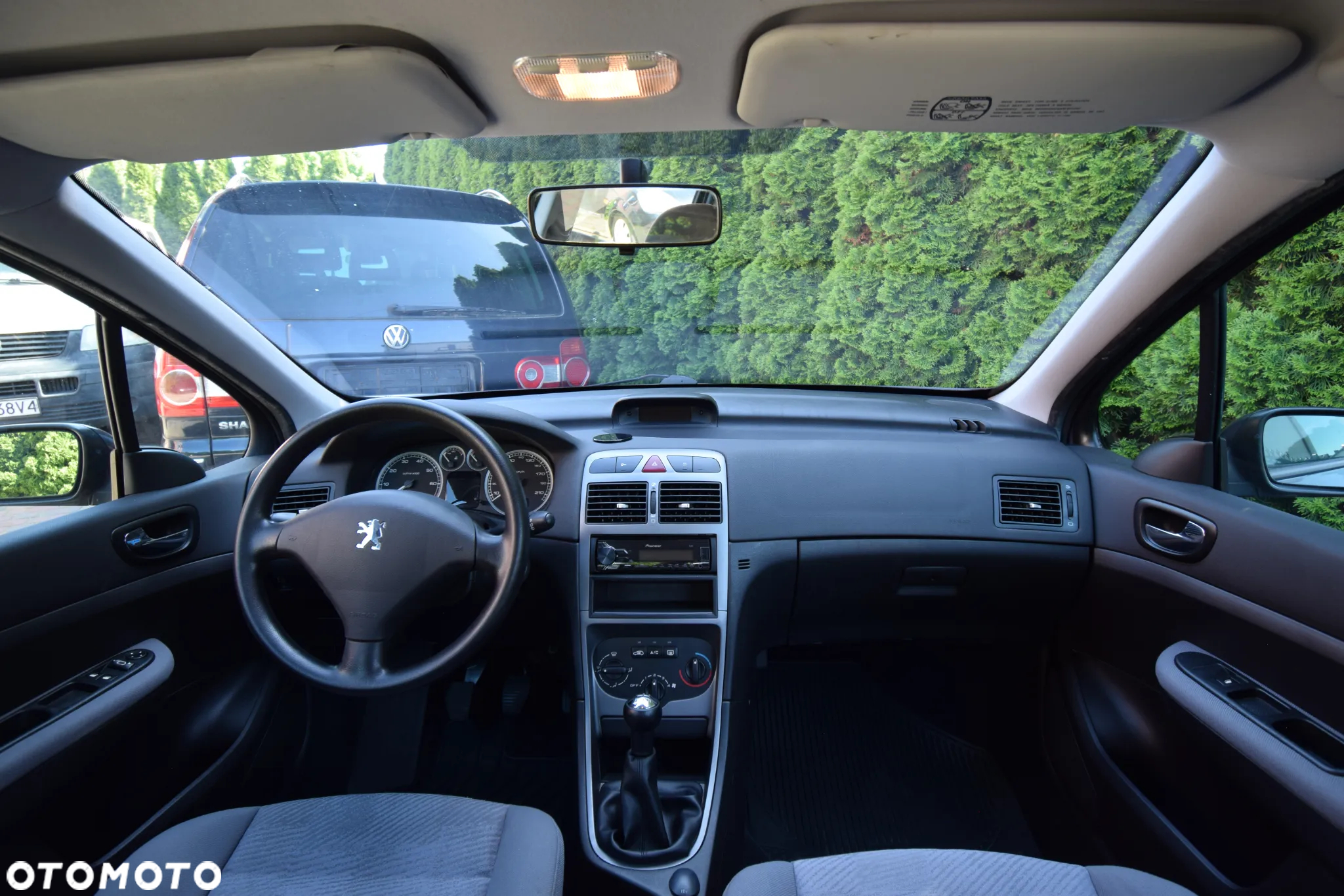 Peugeot 307 1.6 - 12