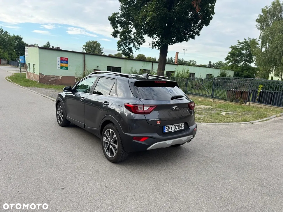 Kia Stonic 1.6 CRDi SCR XL - 3