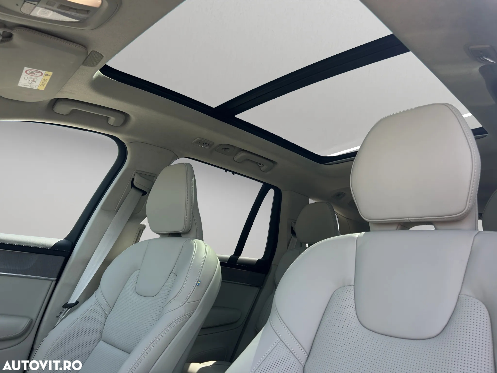 Volvo XC 90 - 20