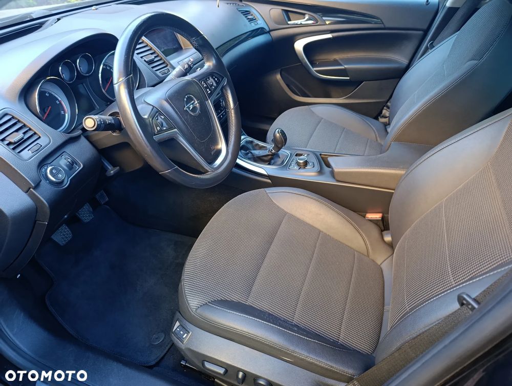 Opel Insignia 2.0 CDTI ecoFLEX Business Cosmo - 38