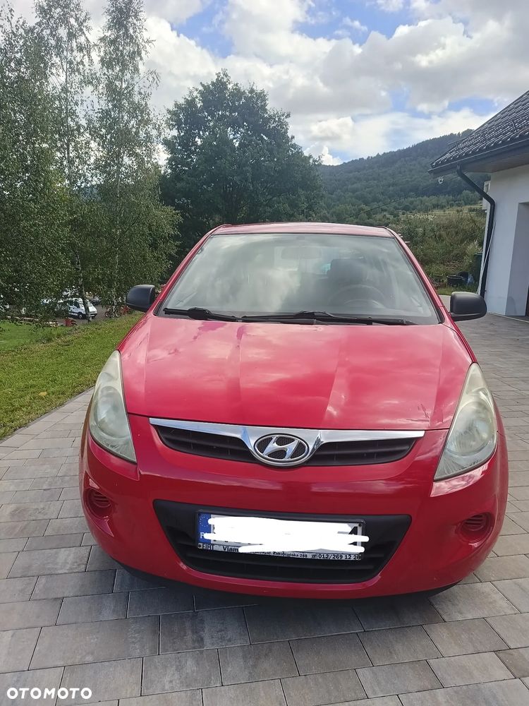 Hyundai I20
