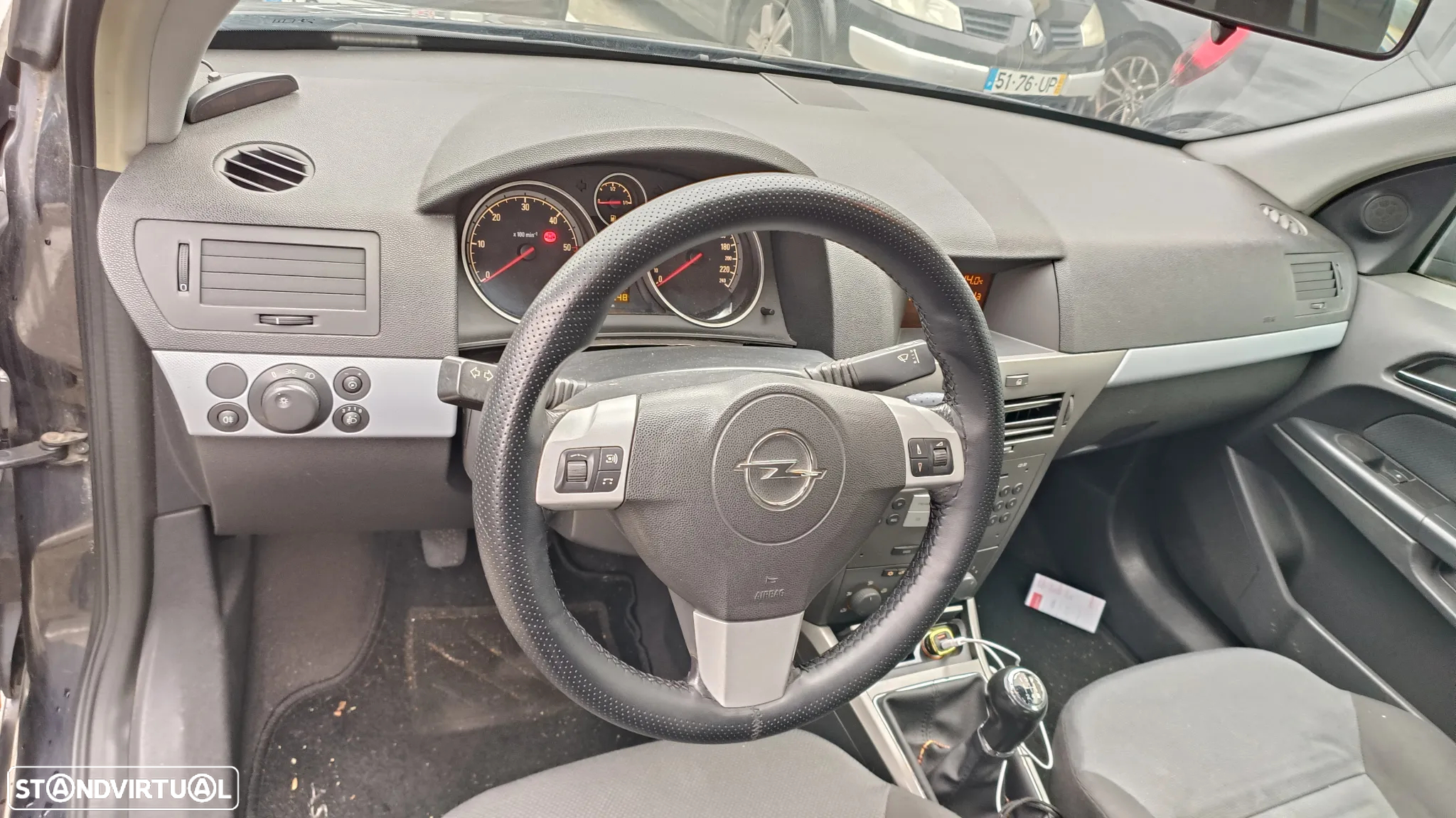 Opel Astra - 10