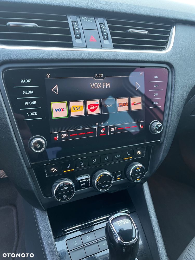 Skoda Octavia Combi 2.0 TDI DSG Style - 12