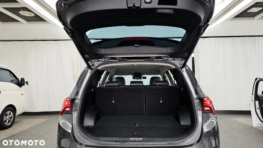 Hyundai Santa Fe - 5